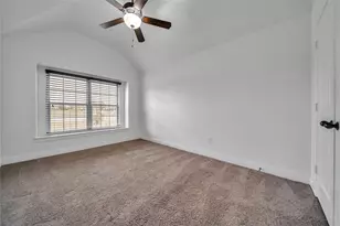 110 S Meadow Dr, Ferris, TX 75125 - Photo 10