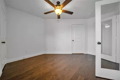 110 S Meadow Drive, Ferris, TX 75125 - Photo 8