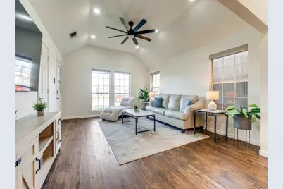 630 W Neely, Dallas, TX 75208 - Photo 4