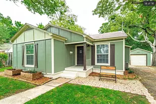 1201 W Alan Ave, Carrollton, TX 75006 - Photo 1