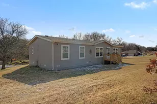 110 Jeremy Ln, Paradise, TX 76073 - Photo 4