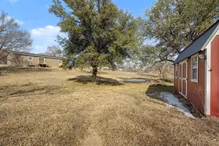110 Jeremy Ln, Paradise, TX 76073 - Photo 28