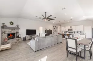 706 Presidio St, Aubrey, TX 76227 - Photo 12