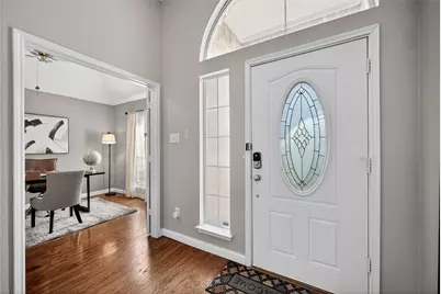 2802 Pecan Meadow Drive, Garland, TX 75040 - Photo 2