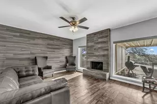 5107 Elms Ct, Granbury, TX 76049 - Photo 8