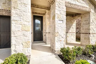 2317 Connor Wy, Carrollton, TX 75010 - Photo 4
