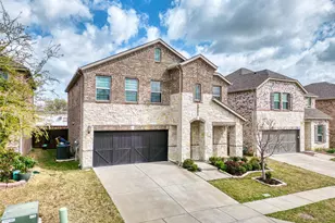 2317 Connor Wy, Carrollton, TX 75010 - Photo 2