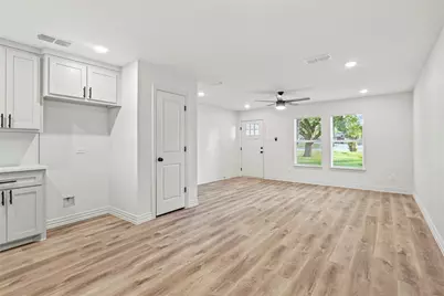 6106 Flagstaff Drive, Dallas, TX 75241 - Photo 6