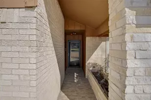 6946 Trailcrest Dr, Dallas, TX 75232 - Photo 4