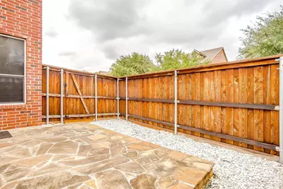 2210 Eagles Nest Drive, Euless, TX 76039 - Photo 40