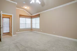 2210 Eagles Nest Dr, Euless, TX 76039 - Photo 26