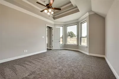 101 Maverick Court, Granbury, TX 76049 - Photo 8