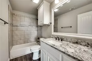 101 Maverick Ct, Granbury, TX 76049 - Photo 16