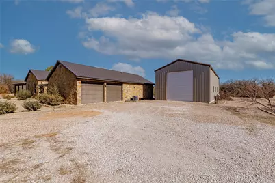 1433 County Road 1180, Decatur, TX 76234 - Photo 2