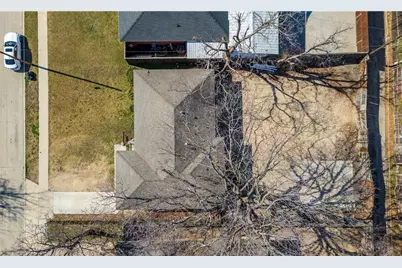 9255 Palisade Drive, Dallas, TX 75217 - Photo 6