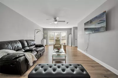 9255 Palisade Drive, Dallas, TX 75217 - Photo 8