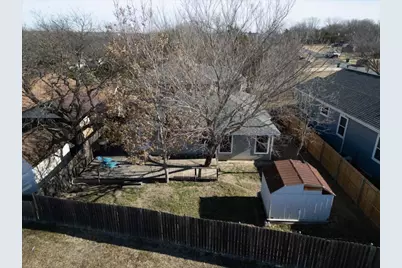 303 Pasley Street, Waxahachie, TX 75165 - Photo 20