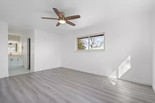 3851 Goodfellow Dr, Dallas, TX 75229 - Photo 28