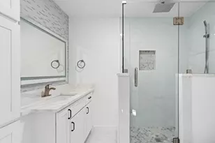 3851 Goodfellow Dr, Dallas, TX 75229 - Photo 34