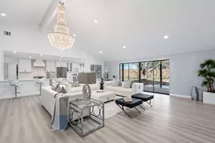 3851 Goodfellow Dr, Dallas, TX 75229 - Photo 12