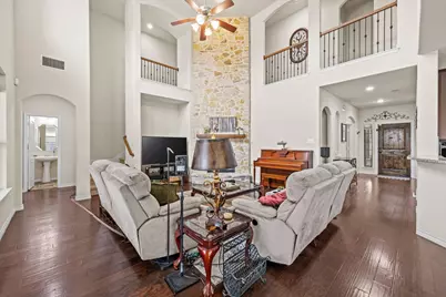 6017 Westgate Drive, Fort Worth, TX 76179 - Photo 6