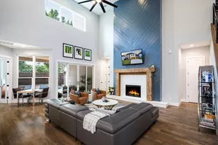 2093 Holt Way, Grapevine, TX 76051 - Photo 4