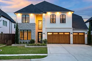 2093 Holt Way, Grapevine, TX 76051 - Photo 2