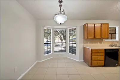 5300 Stagetrail Drive, Arlington, TX 76017 - Photo 10