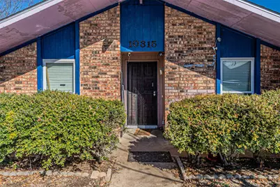 10315 Red Elm Road, Dallas, TX 75243 - Photo 4