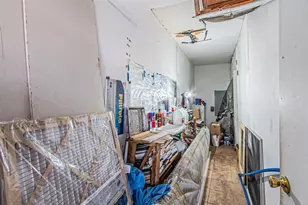 10315 Red Elm Rd, Dallas, TX 75243 - Photo 32