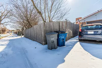 10315 Red Elm Road, Dallas, TX 75243 - Photo 34