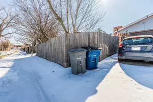 10315 Red Elm Rd, Dallas, TX 75243 - Photo 34