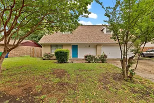 205 San Jacinto Ct, Waxahachie, TX 75165 - Photo 2