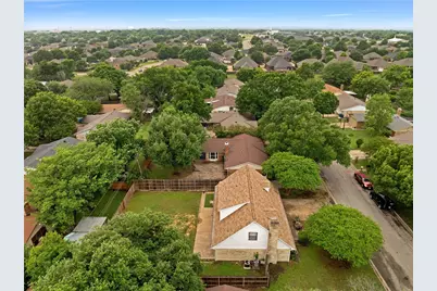 205 San Jacinto Court, Waxahachie, TX 75165 - Photo 32