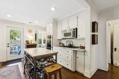 306 N Windomere Avenue, Dallas, TX 75208 - Photo 8