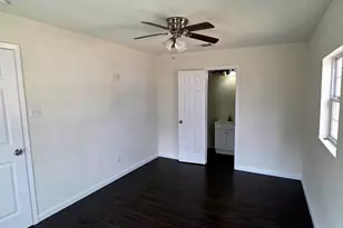 4302 Roberts St, Greenville, TX 75401 - Photo 18