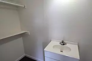 4302 Roberts St, Greenville, TX 75401 - Photo 14