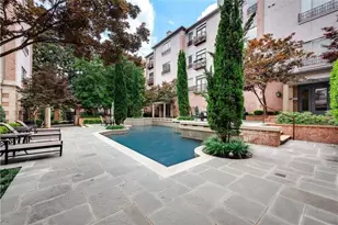 2885 Woodside St, Dallas, TX 75204 - Photo 2