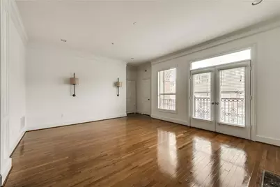 2885 Woodside Street #303, Dallas, TX 75204 - Photo 6