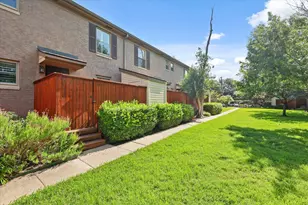 6466 Bordeaux Ave, Dallas, TX 75209 - Photo 30