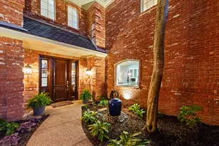 1810 Lakeshore Ct, McKinney, TX 75072 - Photo 2