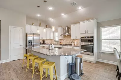 1045 Pinnacle Breeze Drive, Fort Worth, TX 76052 - Photo 10