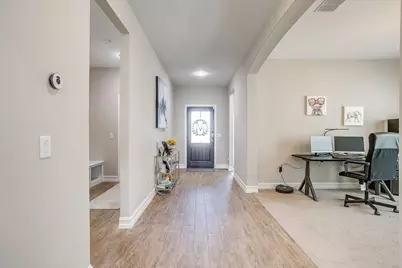 1045 Pinnacle Breeze Drive, Fort Worth, TX 76052 - Photo 4