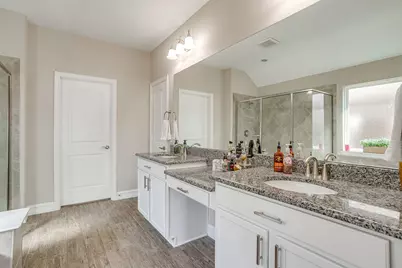 1045 Pinnacle Breeze Drive, Fort Worth, TX 76052 - Photo 24