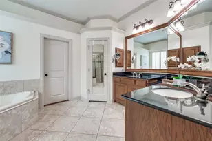 1315 Cotulla Dr, Allen, TX 75013 - Photo 20