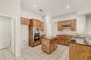 4733 Auburn Ridge Dr, Fort Worth, TX 76123 - Photo 12