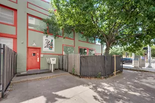 2700 Live Oak St, Dallas, TX 75204 - Photo 28