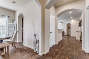 3609 Eagle Nest St, Fort Worth, TX 76106 - Photo 8