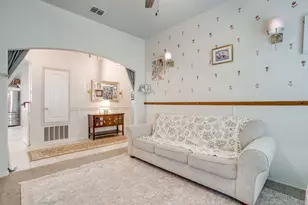 400 Eureka Ct, Burleson, TX 76028 - Photo 8