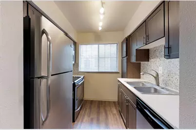 4710 Abbott Avenue #105, Highland Park, TX 75205 - Photo 8